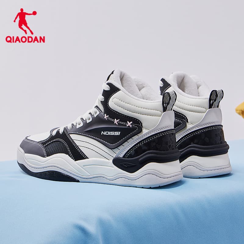 ハイカットスニーカー スポーティ バスケット風 厚底 ハイカットスニーカー スタイリッシュ 厚底ソール カジュアル