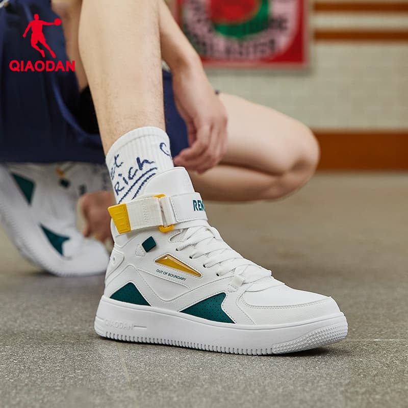 ハイカットスニーカー パステルカラー ハイカット スポーツ  シューズ 通学 ランニング 部活 軽量 学校 定番 歩きやすい ファスナー