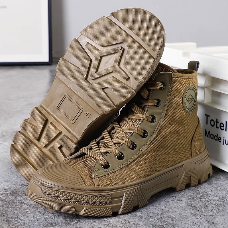 ハイカットスニーカー 目立つ アウトドア ハイキング 登山 トレッキング おしゃれ 履きやすい 歩きやすい クッション オールシーズン