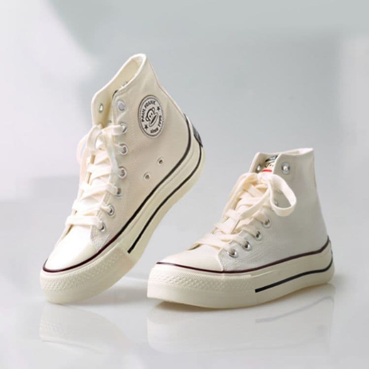 ハイカットスニーカー 定番 人気 カジュアル シンプル 可愛い おしゃれ スタイリッシュ 歩きやすい クッション 安定感 日常使い