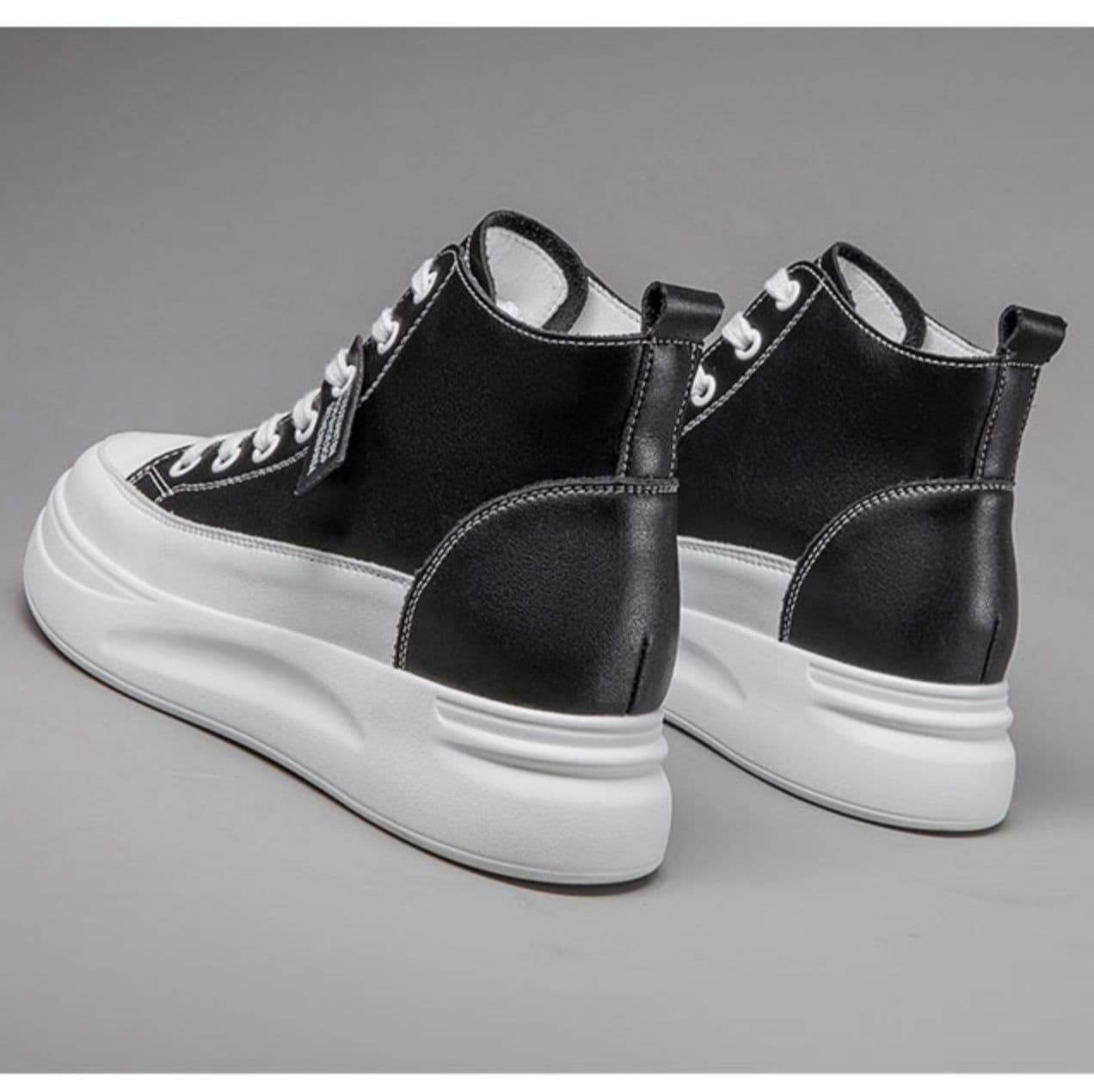 ハイカットスニーカー 好評 スタイルアップ おしゃれ かっこいい シンプル 日常使い デイリーコーデ 歩きやすい クッション