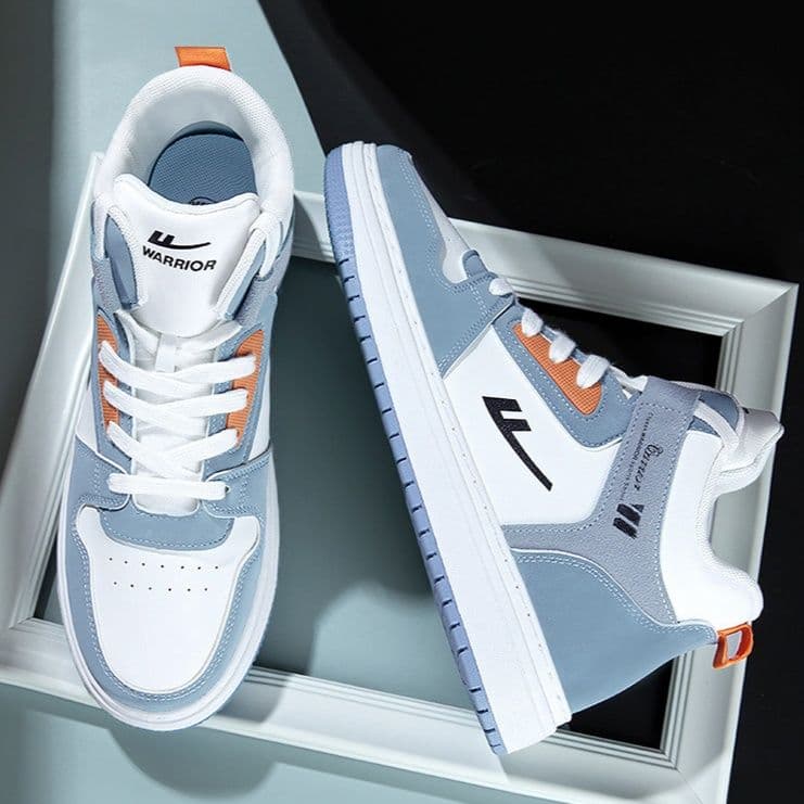 ハイカットスニーカー スポーツ ランニング 学校 部活 疲れにくい 痛くならない 履きやすい 歩きやすい クッション 安定感