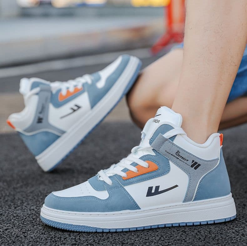 ハイカットスニーカー スポーツ ランニング 学校 部活 疲れにくい 痛くならない 履きやすい 歩きやすい クッション 安定感