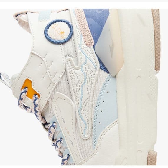 ハイカットスニーカー ストリート 学校 部活 スポーツ ランニング バスケットシューズ ヒップホップ 軽量設計 クッション性