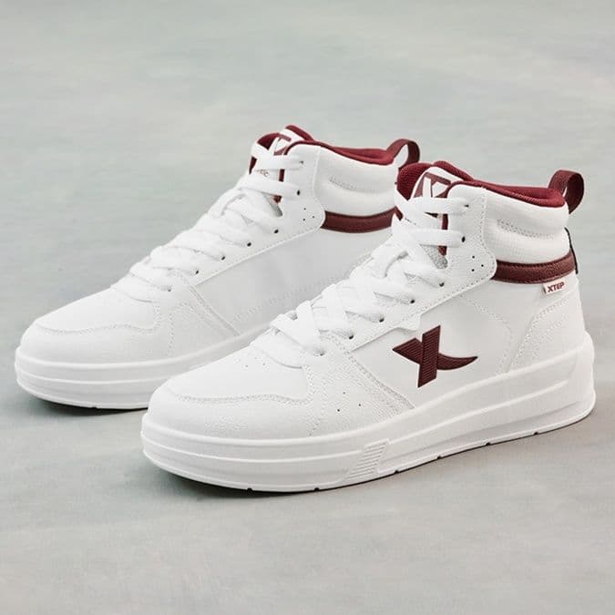 ハイカットスニーカー スポーティモダン ハイカット