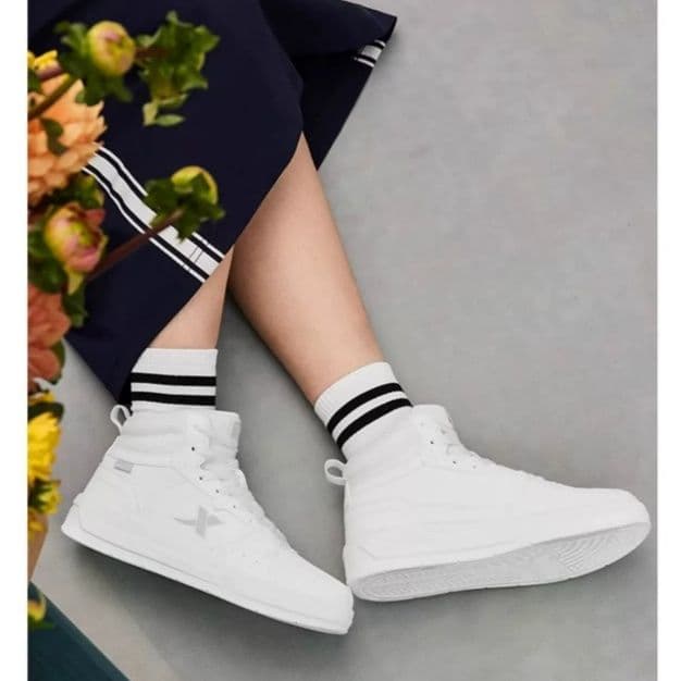 ハイカットスニーカー スポーティモダン ハイカット