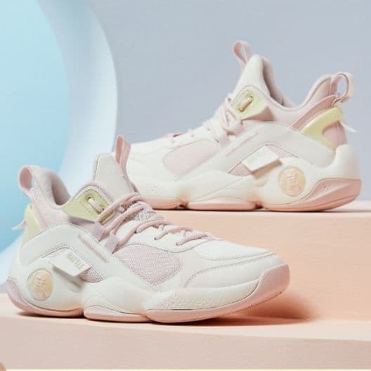 ハイカットスニーカー 美脚 クッション サポート力 安定感 疲れにくい 痛くならない スポーツ 通学 学校 部活 おしゃれ きれいめ