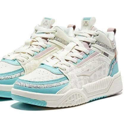 ハイカットスニーカー 和風模様入り 青白 スポーツ 存在感 ボリュームソール カジュアル 目立つ 通勤 通学 デイリーユース 履きやすい