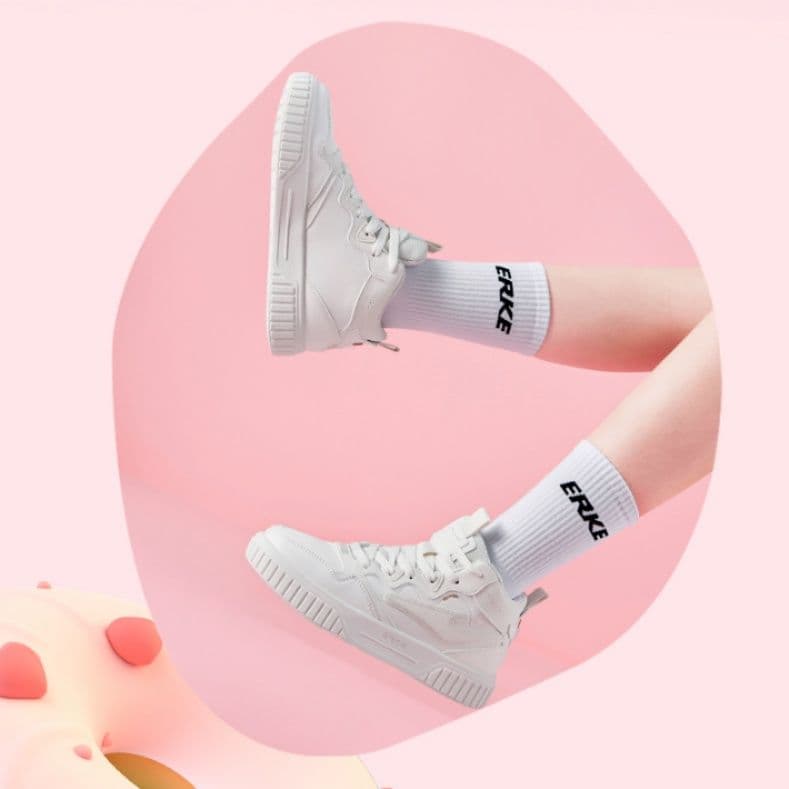 【モノトーン パネル】厚底 ハイカットスニーカー 黒 白 | 波型デザイン ストリート レザー調