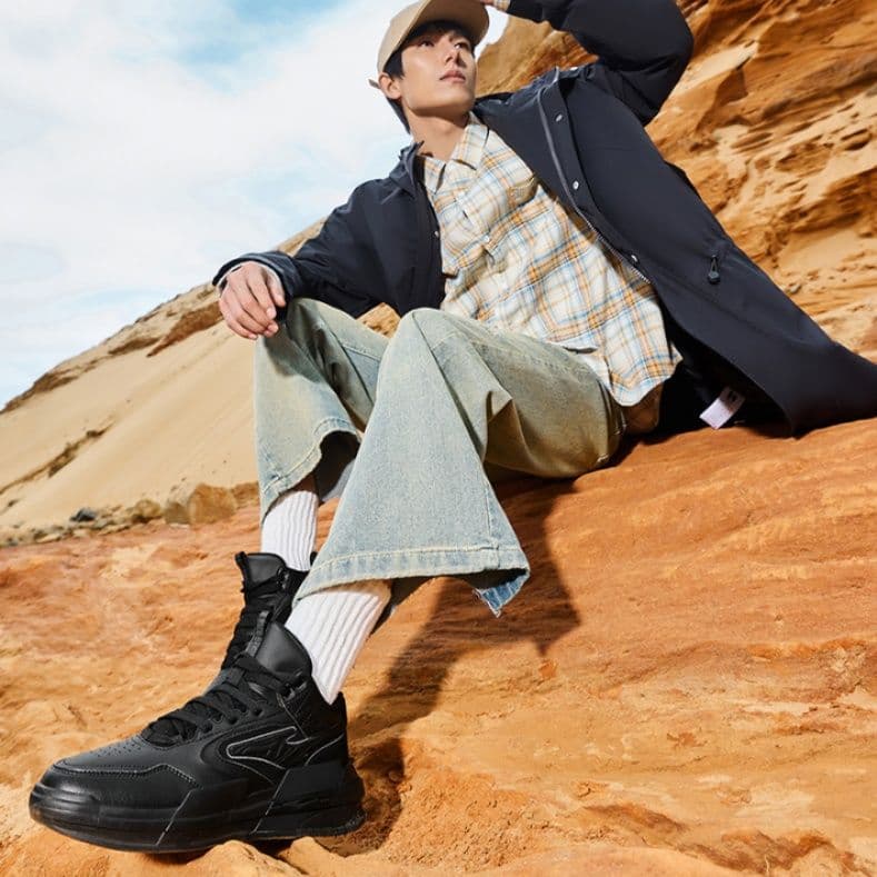 ハイカットスニーカー 疲れにくい スポーツ デイリーユース 耐久性 快適性 安定感 履きやすい 歩きやすい カジュアル シンプル 通気性