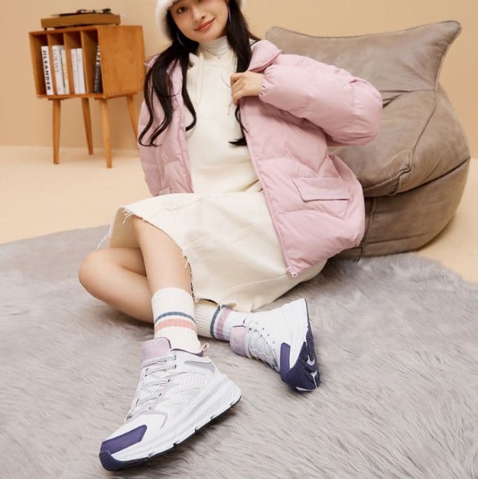 ハイカットスニーカー 定番 ウェーブソール 通気性 スポーティー カジュアル メッシュ素材 疲れにくい 裏ボア仕様 グリップ力 保温性