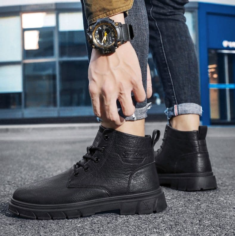 ハイカットスニーカー 定番 クール シンプル 高級感 かっこいい 厚底ソール クッション性 スタイリッシュ ビジネス 歩きやすい 通勤