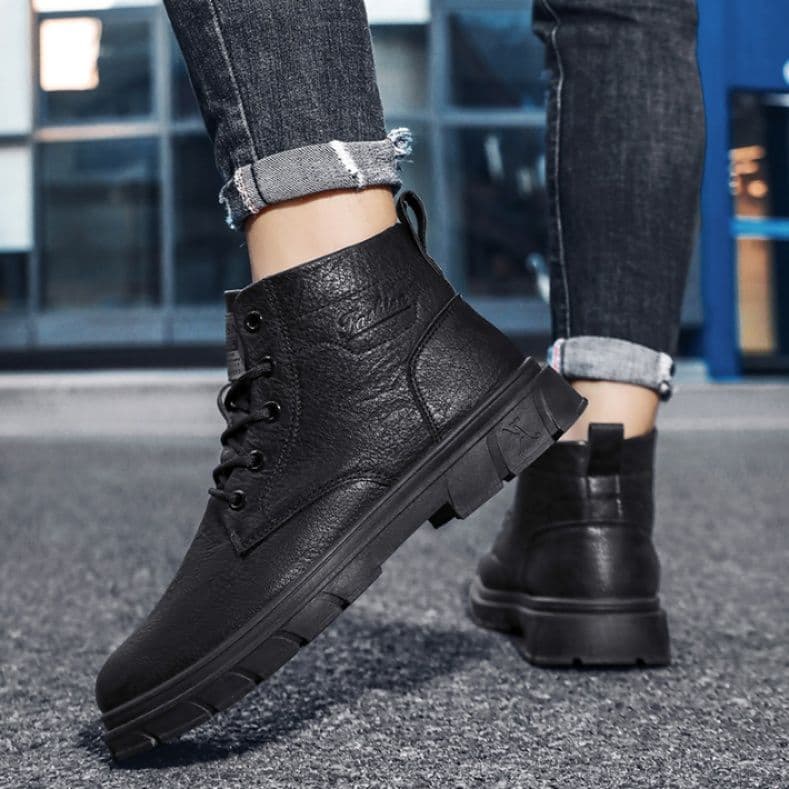 ハイカットスニーカー 定番 クール シンプル 高級感 かっこいい 厚底ソール クッション性 スタイリッシュ ビジネス 歩きやすい 通勤