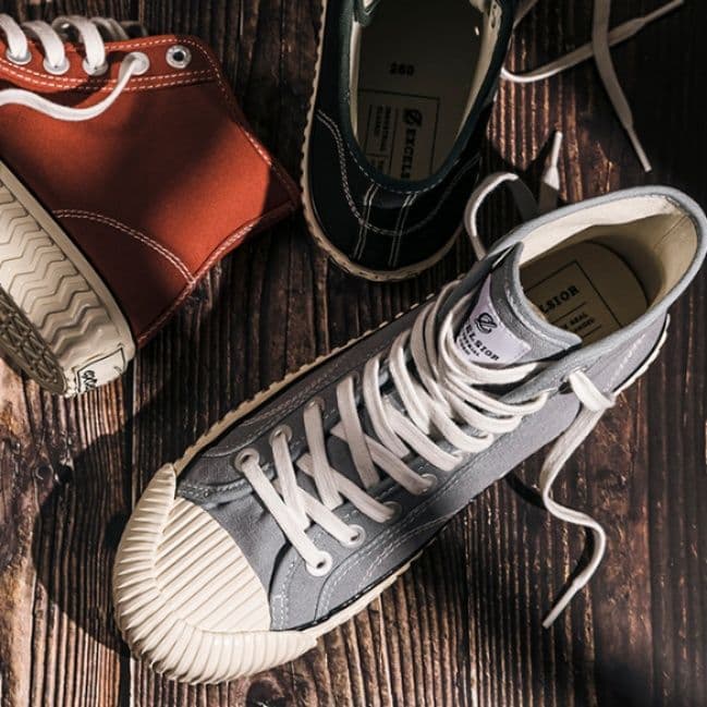 ハイカットスニーカー キャンバス クール カジュアル シンプル かわいい デイリーコーデ クッション性 履きやすい 歩きやすい