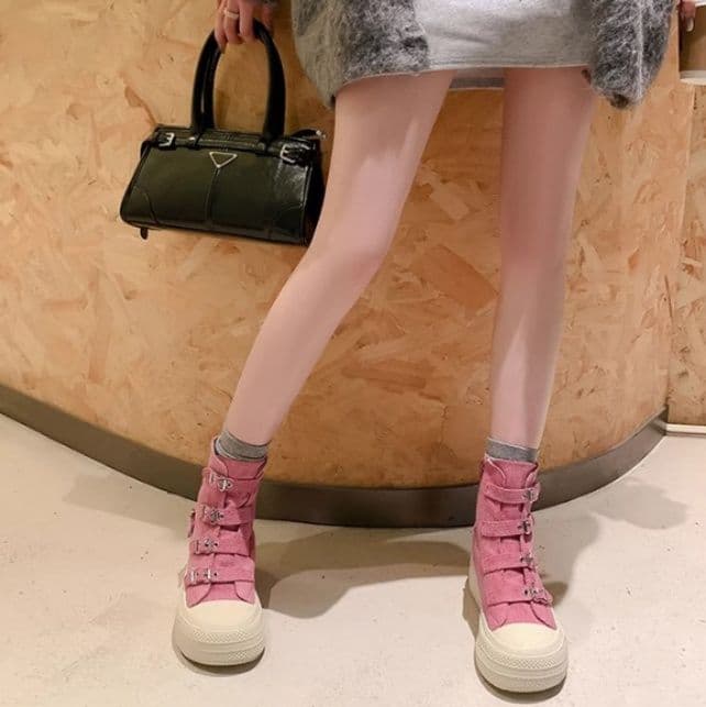 ハイカットスニーカー  厚底ソール サイドジッパー付き 美脚足長 かわいい 目立つ 履きやすい 歩きやすい おしゃれ ボリュームソール