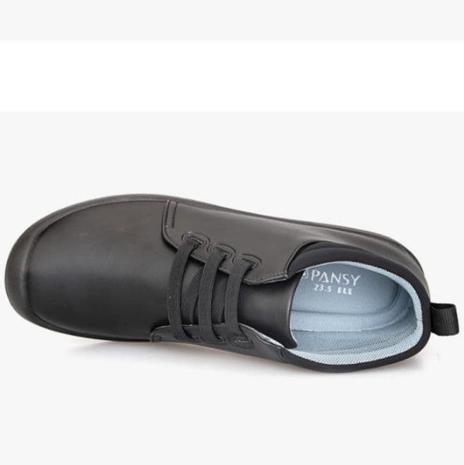 ハイカットスニーカー 耐久性 シンプル 歩きやすい クッション 安定感 軽量素材 おしゃれ スタイリッシュ きれいめ 秋 冬 綺麗