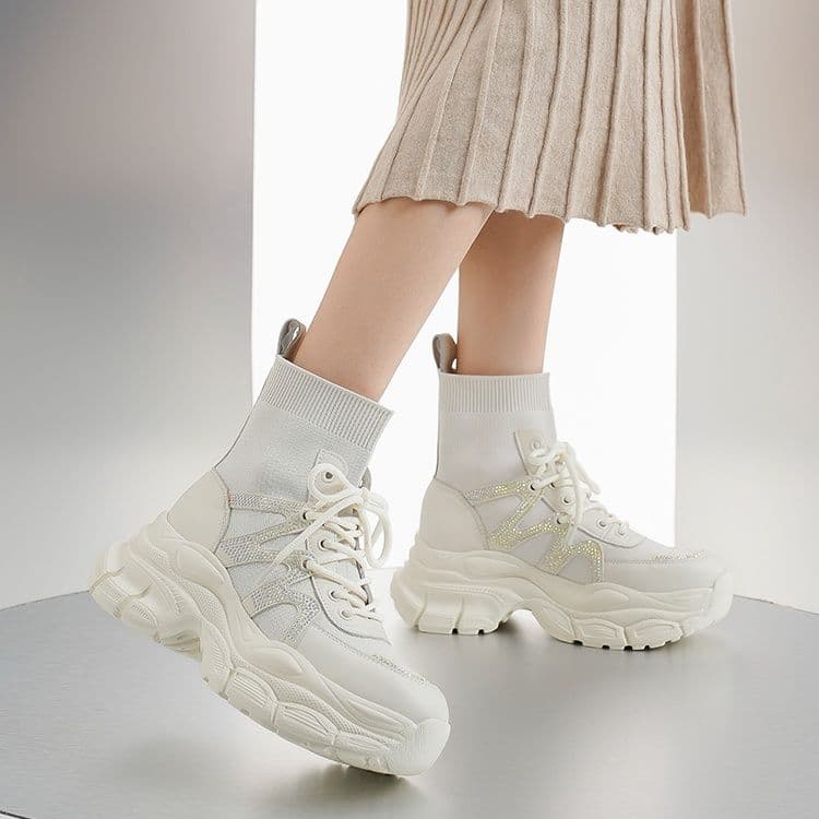 ハイカットスニーカー 高級感 美脚効果 快適歩行 履き心地 ニット厚底ソール 安定感 カジュアル  美脚足長 厚底靴 ボリュームソール
