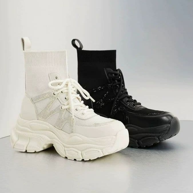 ハイカットスニーカー 高級感 美脚効果 快適歩行 履き心地 ニット厚底ソール 安定感 カジュアル  美脚足長 厚底靴 ボリュームソール