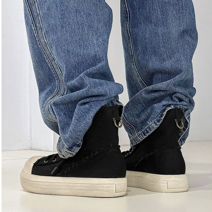 ハイカットスニーカー 伸長効果 カジュアル シンプル スタイリッシュ きれいめ オールシーズン デイリーユース スエード素材 軽快
