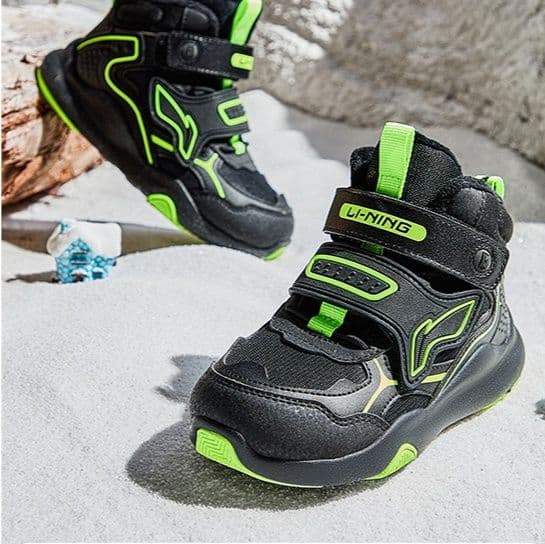 ハイカットスニーカー マジックテープ 軽量 履きやすい 歩きやすい 疲れにくい クッション性 通気性 安全性 夜間 発光 防滑ソール