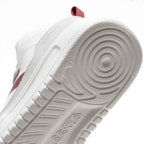 ハイカットスニーカー 美脚効果 疲れにくい 痛くならない ふわり軽やか クッション性 通気性 スポーティー スポーツ ランニング