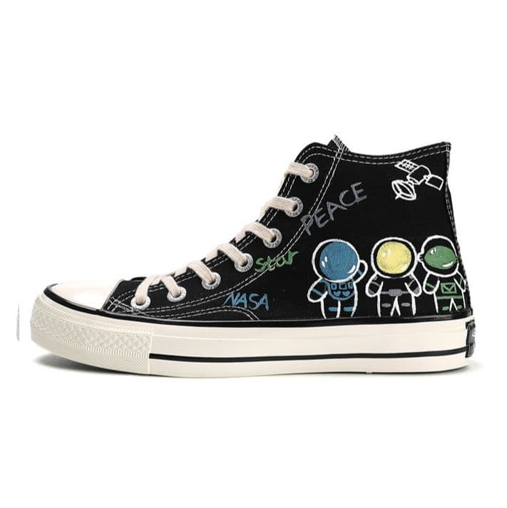 ハイカットスニーカー 人気 カジュアル シンプル かわいい 可愛い 目立つ 遊び心 通学 学校 デイリーユース 日常使い 帆布 歩きやすい