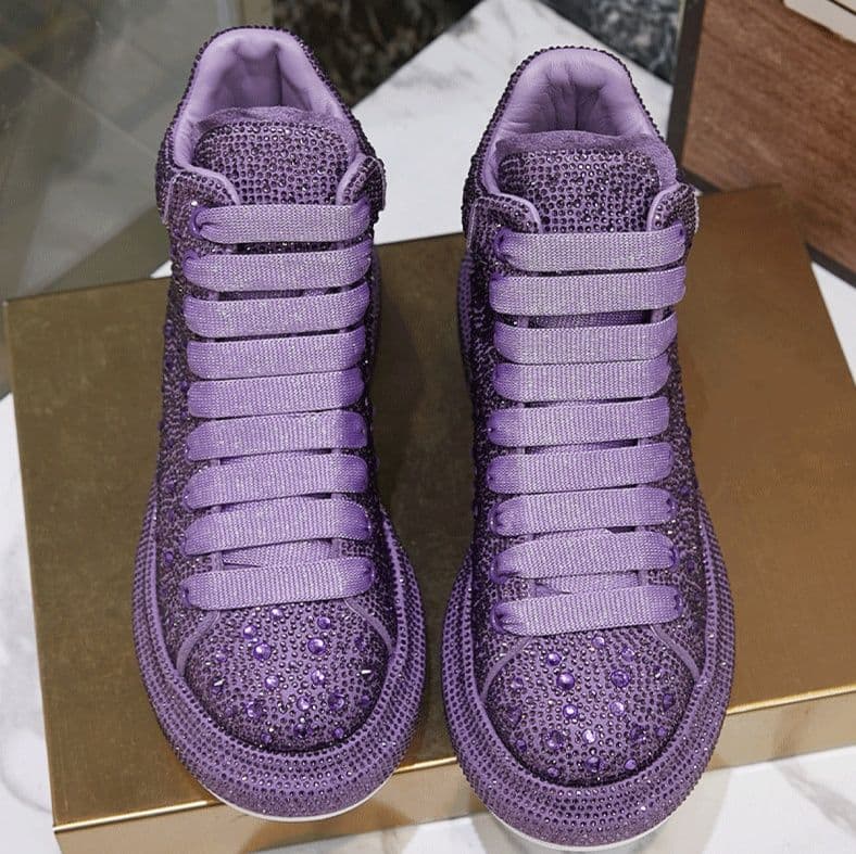 ハイカットスニーカー 煌めき クール 目立つ おしゃれ スタイリッシュ きれいめ クッション 安定感 すべりにくい 衝撃吸収 グリップ力