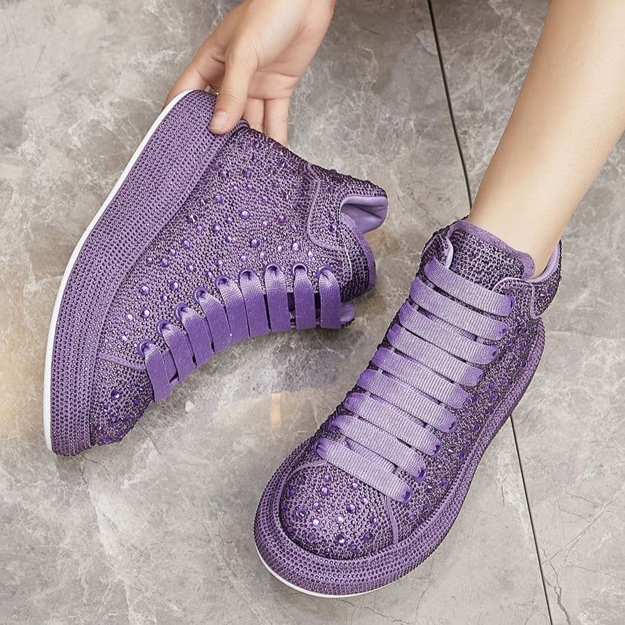 ハイカットスニーカー 煌めき クール 目立つ おしゃれ スタイリッシュ きれいめ クッション 安定感 すべりにくい 衝撃吸収 グリップ力