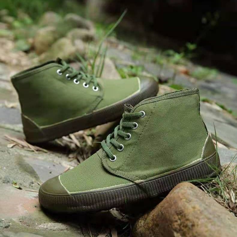 ハイカットスニーカー シンプル かっこいい アウトドア ハイキング 登山 トレッキング 耐滑 歩きやすい クッション グリップ力