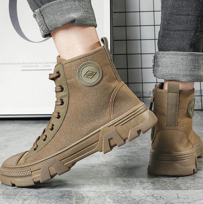 ハイカットスニーカー 目立つ アウトドア ハイキング 登山 トレッキング おしゃれ 履きやすい 歩きやすい クッション オールシーズン