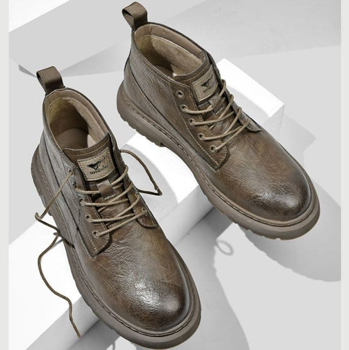 ハイカットスニーカー 人気 おしゃれ スタイリッシュ きれいめ スタイルアップ ビジネス 通勤 会社  軽量 快適歩行 すべりにくい