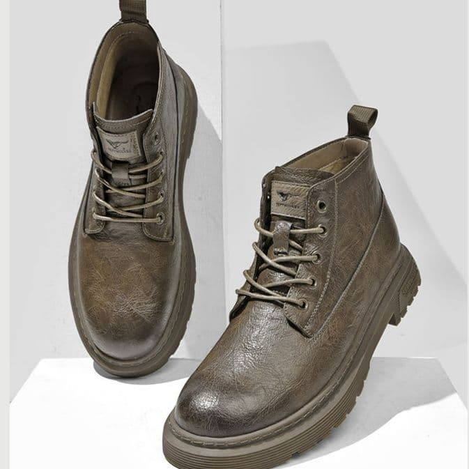 ハイカットスニーカー 人気 おしゃれ スタイリッシュ きれいめ スタイルアップ ビジネス 通勤 会社  軽量 快適歩行 すべりにくい