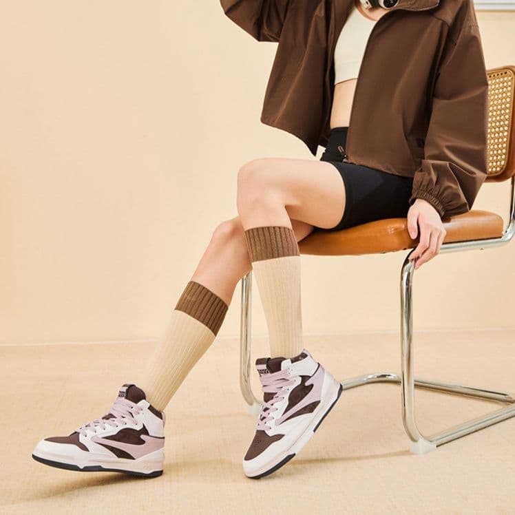 ハイカットスニーカー 定番 ストリート ヒップホップ ダンススニーカー 衝撃吸収 グリップ力 すべりにくい 歩きやすい クッション