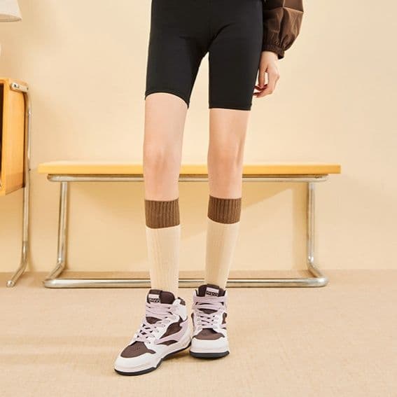 ハイカットスニーカー 定番 ストリート ヒップホップ ダンススニーカー 衝撃吸収 グリップ力 すべりにくい 歩きやすい クッション