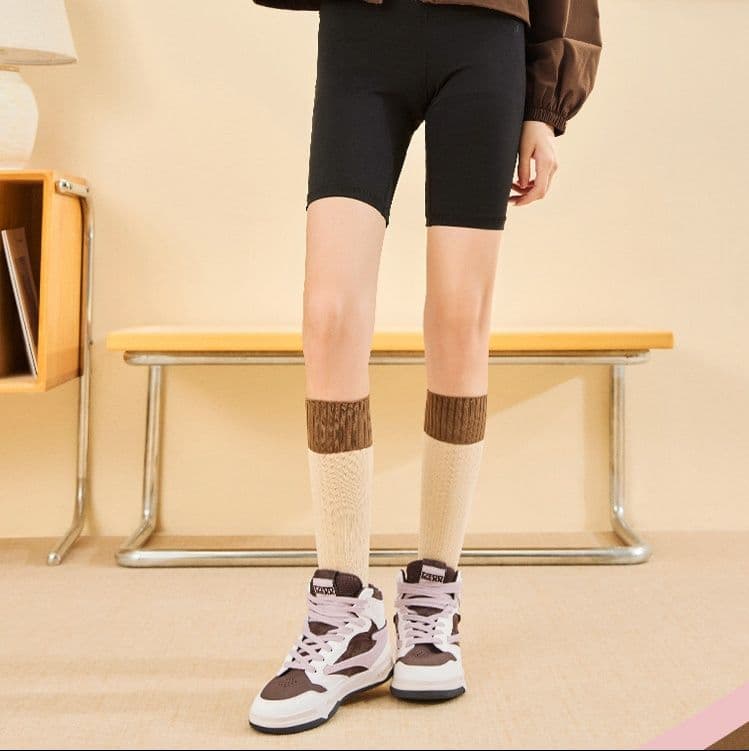 ハイカットスニーカー 定番 ストリート ヒップホップ ダンススニーカー 衝撃吸収 グリップ力 すべりにくい 歩きやすい クッション