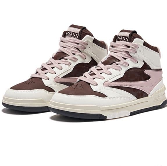 ハイカットスニーカー 定番 ストリート ヒップホップ ダンススニーカー 衝撃吸収 グリップ力 すべりにくい 歩きやすい クッション