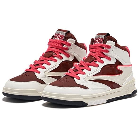 ハイカットスニーカー 定番 ストリート ヒップホップ ダンススニーカー 衝撃吸収 グリップ力 すべりにくい 歩きやすい クッション