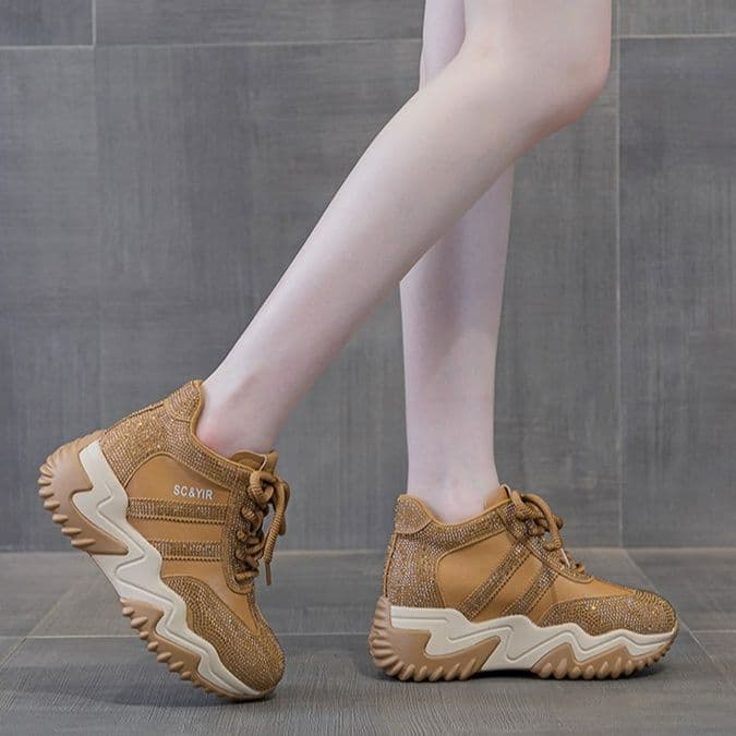 ハイカットスニーカー 美脚足長 ストリート ヒップホップ ダンススニーカー 伸長効果 目立つ 遊び心 おしゃれ クッション 安定感