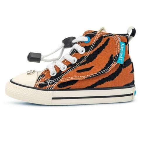 ハイカットスニーカー 人気 かっこいい 目立つ 遊び心 おしゃれ オールシーズン 履きやすい 歩きやすい クッション すべりにくい