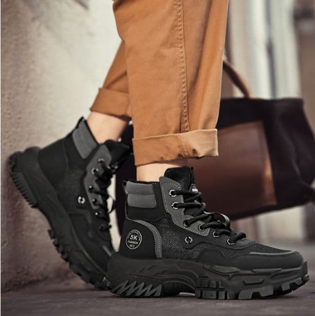 ハイカットスニーカー 身長アップ キャンプ アウトドア ハイキング 登山 トレッキング ボリュームハイカット  耐滑 クッション 会社