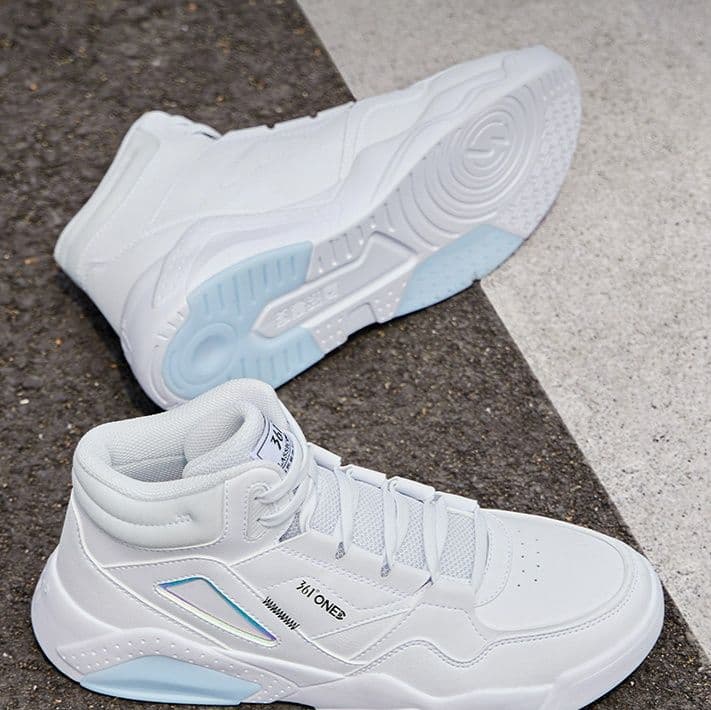 【トリコロール配色】ハイカットスニーカー 白 | レトロバッシュ風 ストリート ユニセックス