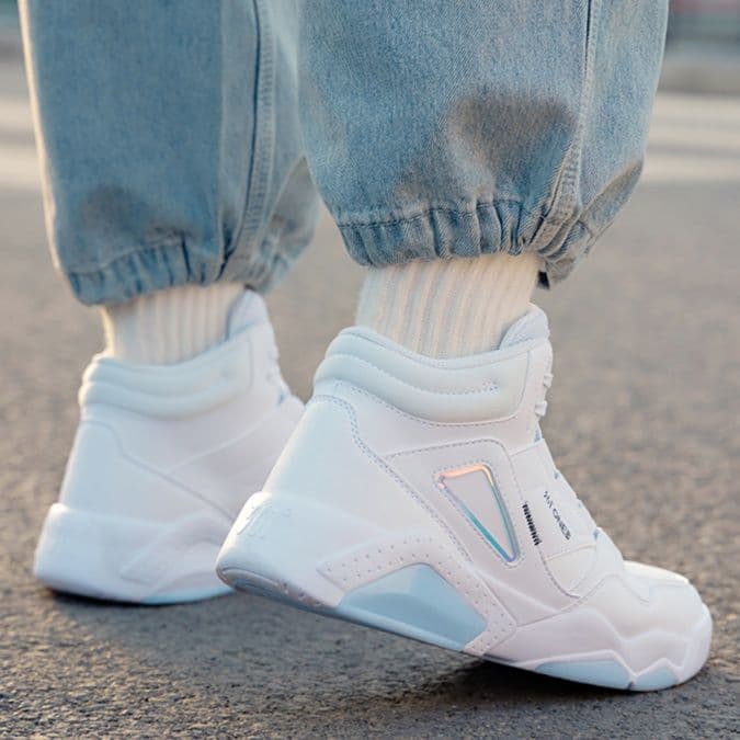 【トリコロール配色】ハイカットスニーカー 白 | レトロバッシュ風 ストリート ユニセックス