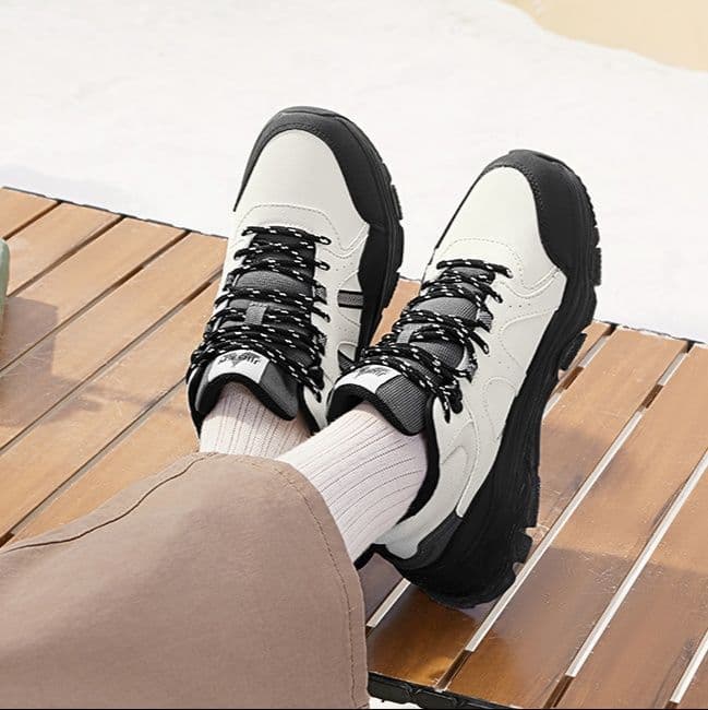 【都会派ストリート】バスケットシューズ風スニーカー ネイビー×グレー | 厚底 メッシュ切替 テックデザイン