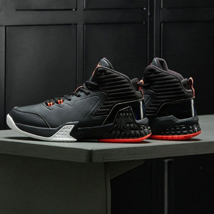 【躍動する足元】テック・ハイカットスニーカー ホワイト×ブラック | 厚底 バスケットシューズ 異素材コンビ