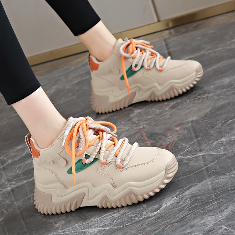 【ポップ・ボリューム】厚底スニーカー ベージュ×オレンジ | チャンキーソール 異素材ミックス カジュアル ストリート