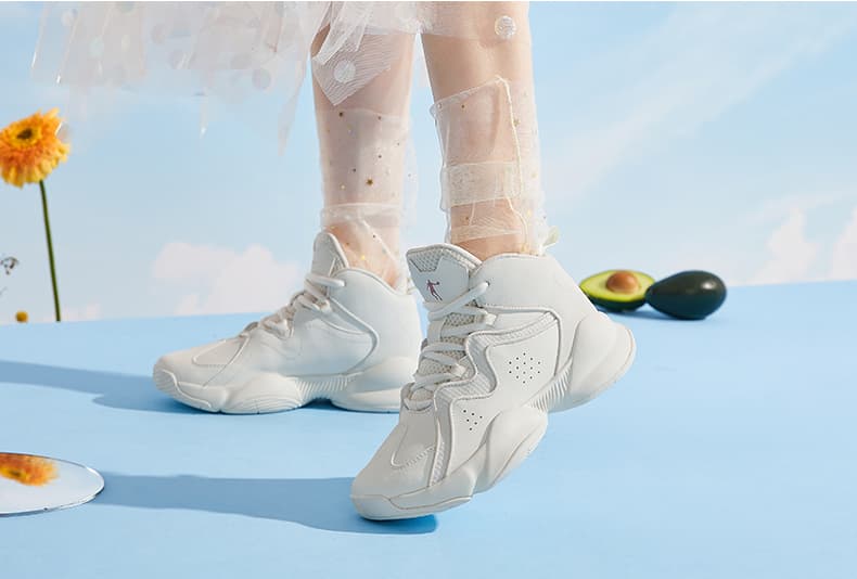 【都会派アスリート】ハイカットスニーカー ベージュ×グレー | 厚底 バスケットスタイル ストリート 異素材コンビ