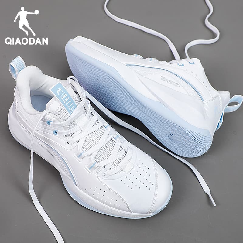 ハイカットスニーカー 軽量 プロフェッショナル 競技シューズ バスケットシューズ 部活 ジョーダン 防水レザー