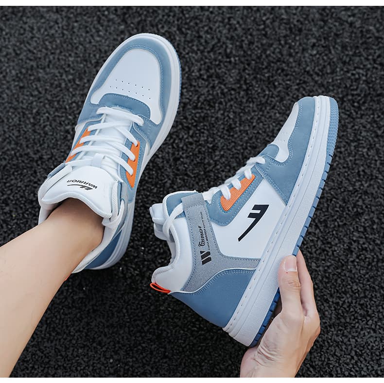 ハイカットスニーカー スポーツ ランニング 学校 部活 疲れにくい 痛くならない 履きやすい 歩きやすい クッション 安定感