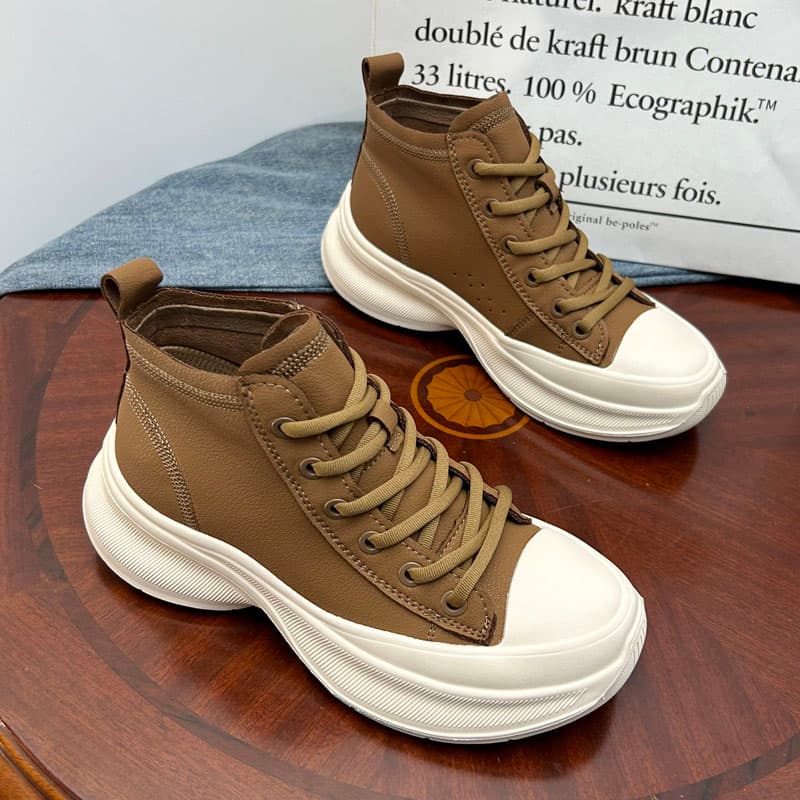 ハイカットスニーカー 厚底 スポーツ 履きやすい 厚底ソール 脚長効果 おしゃれ シンプル カジュアル きれいめコーデ クッション