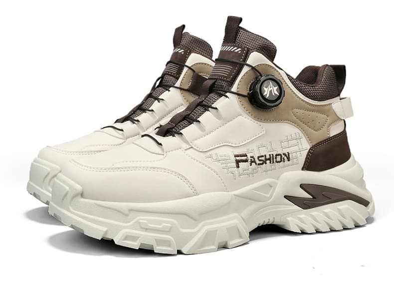 【ハイテク・アーバン】ダイヤル式フリーロック・ダッドスニーカー エクリュ×ダークブラウン | 多層パネル構造 ギザギザ・チャンキーソール ストリート・テックウェア